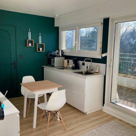 Appartement Avec Terrasse Et Parking Gratuit Accole Montbéliard المظهر الخارجي الصورة